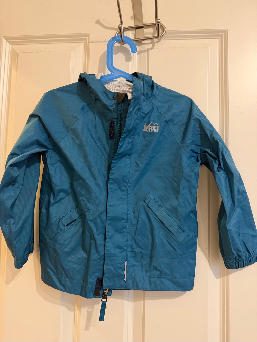 REI CO OP toddler rain jacket in blue size 4t